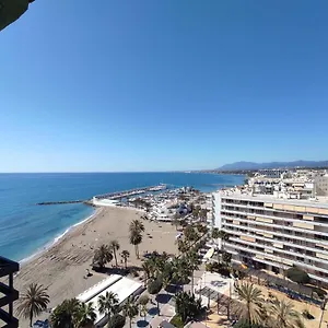 https://apartamento-en-primera-linea-de-playa-marbella.1costadelsol.com